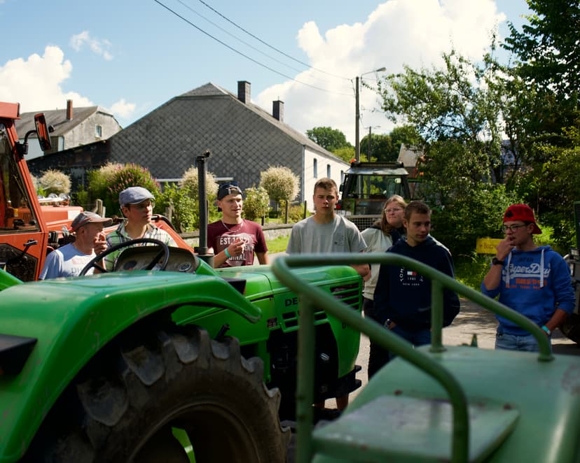 Tracteur ancien 13