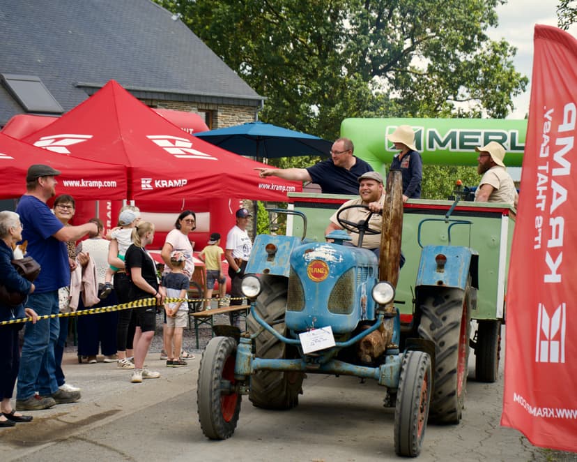 Tracteur ancien 30